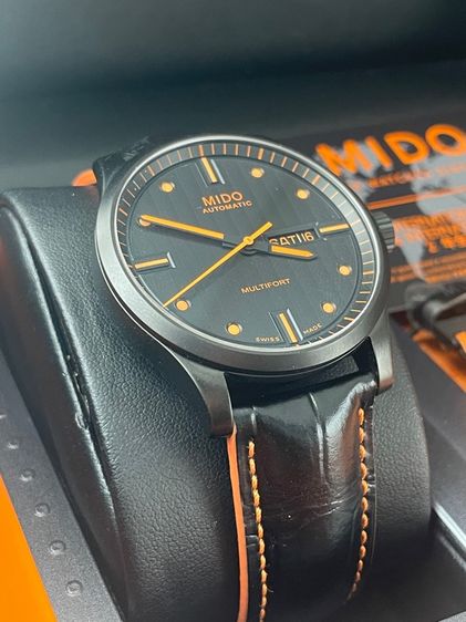 Mido Multifort Escape Horween Special Edition รูปที่ 3