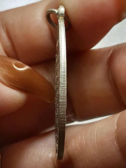 เหรียญชนะมารหลวงพ่อเกษม เขมโก รูปที่ 4