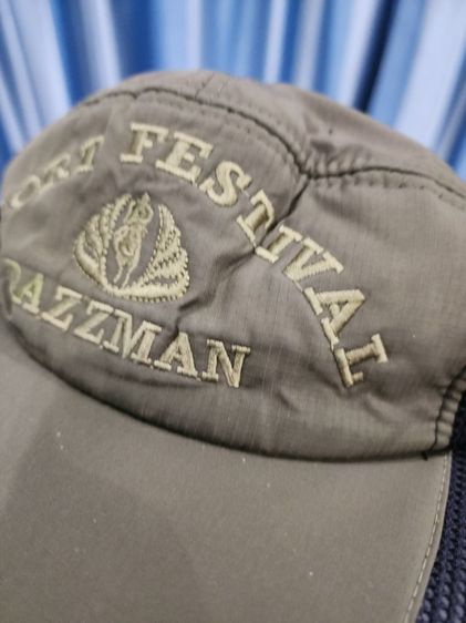 หมวกทหาร  ของใหม่เก่าเก็บ สภาพดี เนื้อผ้าหนาอย่างดี ใส่สบาย พร้อมส่ง ปรับ ยืดได้ สภาพใหม่ๆ ของแท้ครับ พร้อมส่ง รูปที่ 4