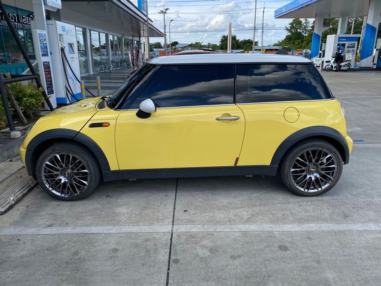 Mini COOPER 2012 รุ่นย่อยอื่นๆ Sedan เบนซิน ไม่ติดแก๊ส เกียร์อัตโนมัติ เหลือง รูปที่ 4