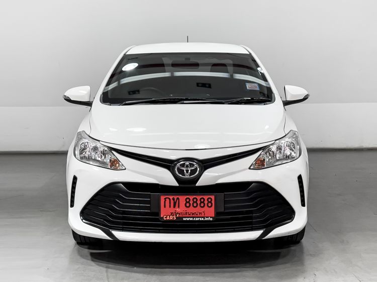 Toyota Vios 2022 1.5 Entry Sedan เบนซิน เกียร์อัตโนมัติ ขาว รูปที่ 2