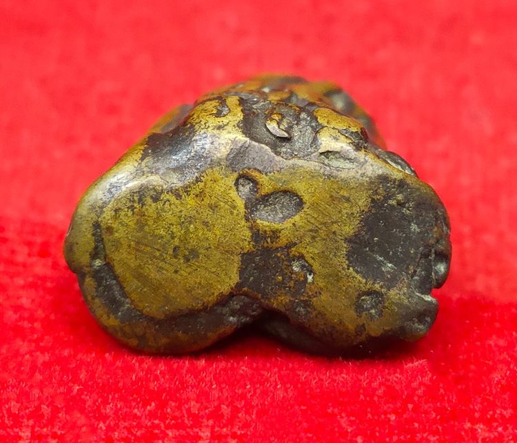 💟 พระปิดตา หลังยันต์ยุ่ง หล่อโบราณ  รูปที่ 6