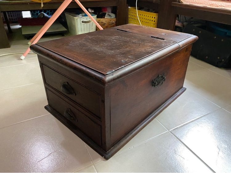 โต๊ะเครื่องแป้งไม้สักโบราณ  (คันฉ่องโบราณ) รูปที่ 4