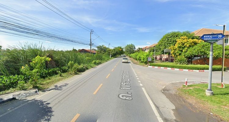 ไม่ใช่ ขายที่ดิน 26 ไร่ ติดถนนรามอินทรา 109  ถนนพระยาสุเรนทร์ ติดถนนกว้าง 300 เมตร ถมแล้ว  ขายถูก รูปที่ 3