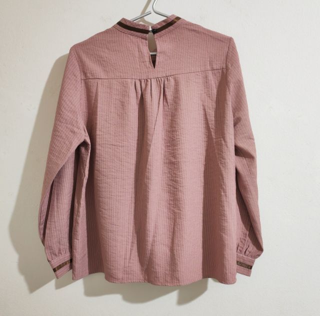 เสื้อเชิ้ตคอกลม รูปที่ 5
