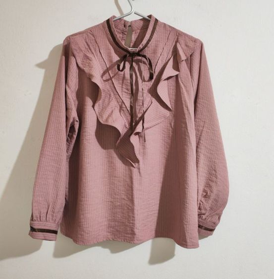 เสื้อเชิ้ตคอกลม รูปที่ 4