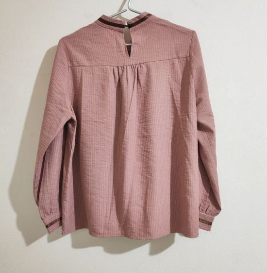 เสื้อเชิ้ตคอกลม รูปที่ 6