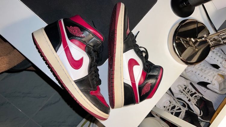Jordan 1 MidBred Toe ไซส์ 42 รูปที่ 6