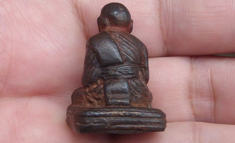 รูปหล่อหลวงปู่ทวด รุ่นเบตง รูปที่ 2