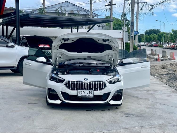 BMW Series 2 2020 218i Sedan เบนซิน ไม่ติดแก๊ส เกียร์อัตโนมัติ ขาว รูปที่ 2