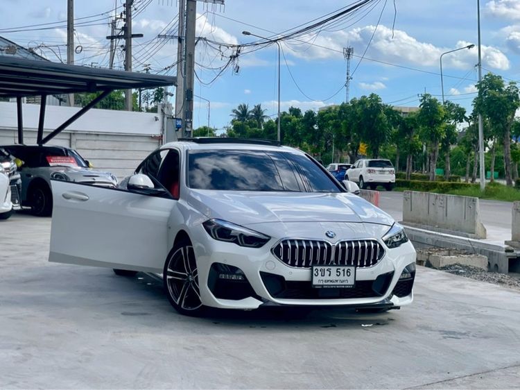 BMW Series 2 2020 218i Sedan เบนซิน ไม่ติดแก๊ส เกียร์อัตโนมัติ ขาว รูปที่ 2