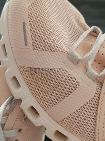 ขายถูก On Clould 5 Shell white size 40-255cm สภาพดี ตามการใช้งาน ของแท้  รูปที่ 8