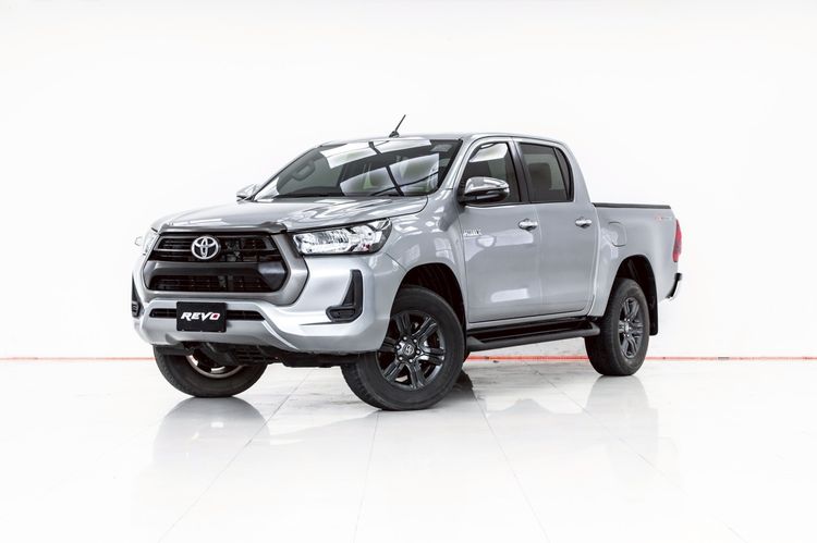 รถ Toyota Hilux Revo 2.4 Prerunner Mid สี เทา