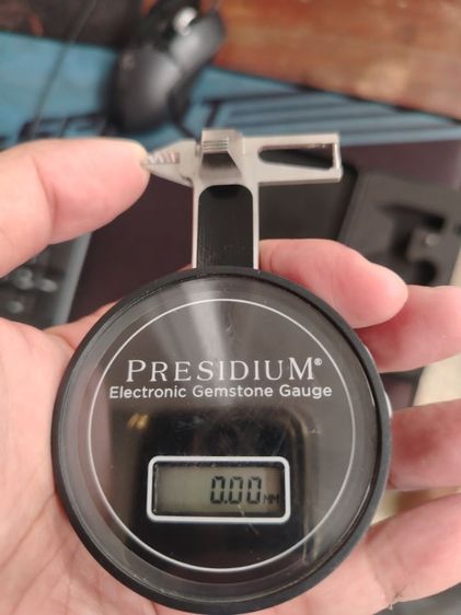 ดำ เครื่องวัดขนาดเพชร ดิจิตอล (Presidium. Elec) 