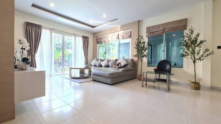 Property Perfect ตกแต่งครบ 2024 หมู่บ้านเพอร์เฟคเพลส สุขุมวิท77 Perfect Place Sukhumvit 77 Village 