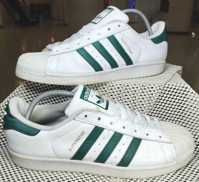 รองเท้า💥adidas superstar💥ของแท้‼️แถบเขียว สวยๆ เดิมๆ สภาพดี💥ไซร์43.5 รูปที่ 2