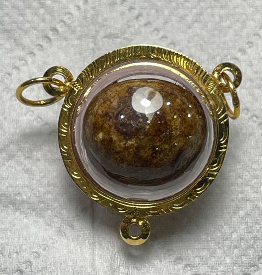 ลูกอมเนื้อผลมหาจิตดามณี วัดไผ่ล้อม ปี 2514 หลวงปู่ทิม อิสริโก วัดละหารไร่พร้อมบัตรรับรอง รูปที่ 2