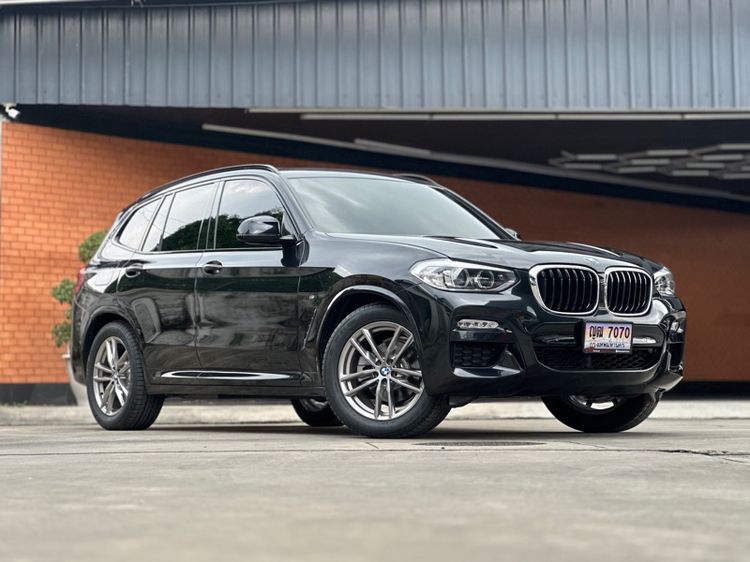 รถ BMW X3 2.0 xDrive20d 4WD สี ดำ