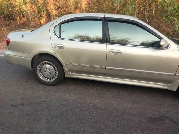 Nissan Cefiro 2002 2.0 Executive Sedan เบนซิน ไม่ติดแก๊ส เกียร์อัตโนมัติ บรอนซ์ทอง รูปที่ 4