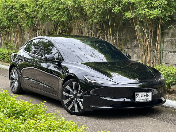 รถ Tesla Model-3 Long Range 4WD สี ดำ