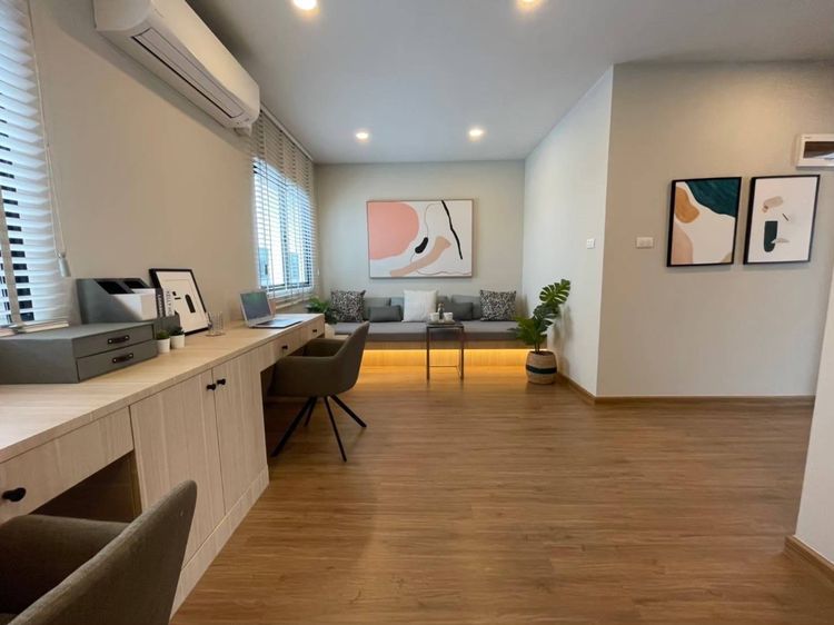 LPN Development ตกแต่งครบ 2020 ลุมพินี ทาวน์เพลส สุขุมวิท – ศรีนครินทร์ ทาวน์เฮ้าส์ 3 ชั้น บ้านพร้อมเข้าอยู่ รูปที่ 4