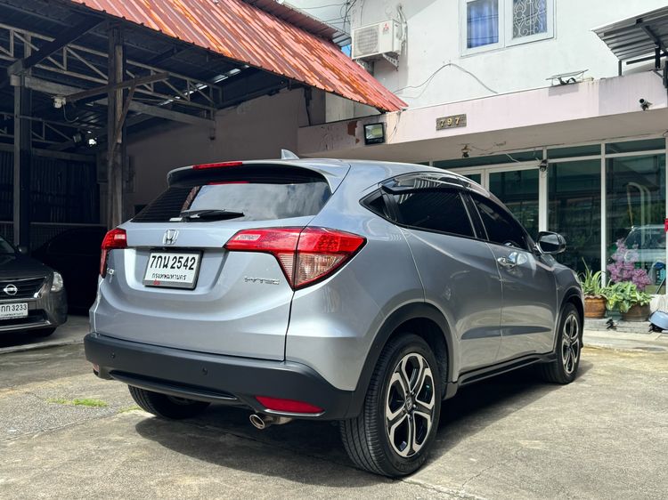 Honda HR-V 2018 1.8 E Utility-car เบนซิน ไม่ติดแก๊ส เกียร์อัตโนมัติ บรอนซ์เงิน รูปที่ 4