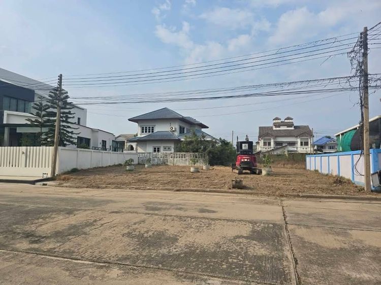 ขายด่วนราคาถูก ที่ดินจัดสรร 104.30 ตรว. ฮวงจุ้ยดีเยี่ยม มหาชัยเมืองทอง สมุทรสาคร