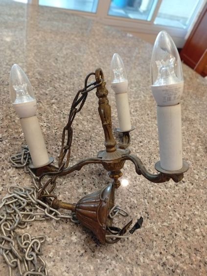 โคมไฟระย้าแอนทิค