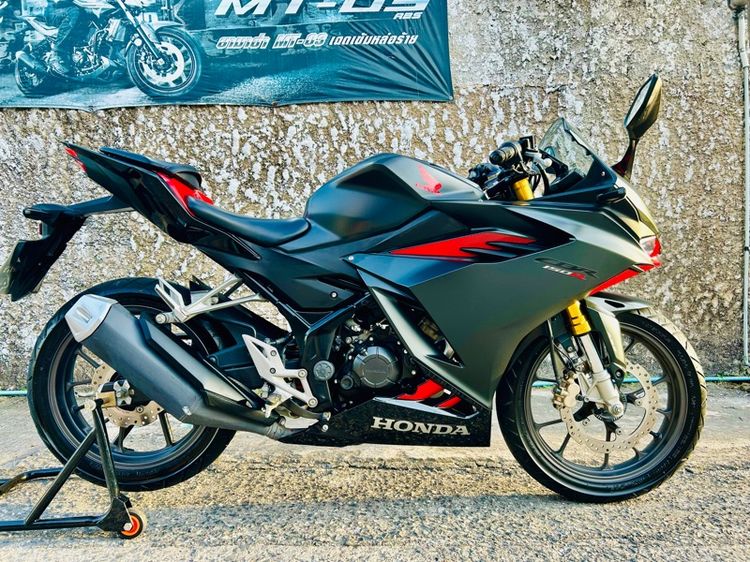 Honda CBR150R Abs ปี2023 วิ่ง10000โล สด-ผ่อน รูปที่ 3