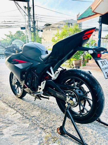 Honda CBR150R Abs ปี2023 วิ่ง10000โล สด-ผ่อน รูปที่ 6