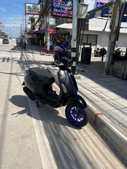 Vespa sprint 150 LED รูปที่ 5