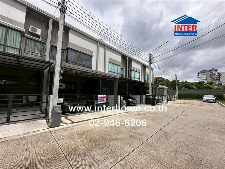 ทาวน์เฮ้าส์ 2 ชั้น 17.5 ตร.ว. หมู่บ้านแกรนด์พลีโน่ ราชพฤกษ์ ใกล้โรงเรียนนนทบุรีวิทยาลัย ถนนราชพฤกษ์ ถนนรัตนาธิเบศร์ ปากเกร็ด นนทบุรี