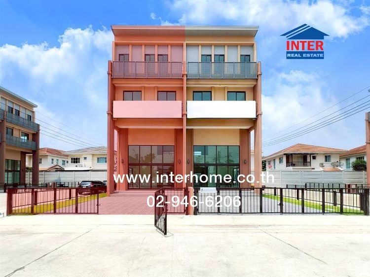 โฮมออฟฟิศ 3.5 ชั้น 48.6 ตร.ว หมู่บ้านเดอะแพลนท์ ซิตี้ บางนา วงแหวน ถนนสุขาภิบาล2 ถนนคู่ขนานกาญจนาภิเษก เขตประเวศ กรุงเทพมหานคร