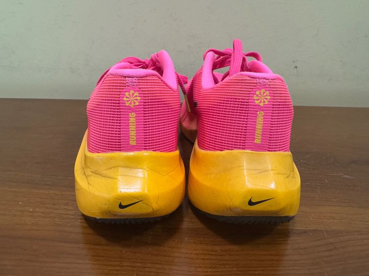 รองเท้า Nike Zoom Fly 5 Size US 9 EUR 40.5 สีชมพู รูปที่ 8