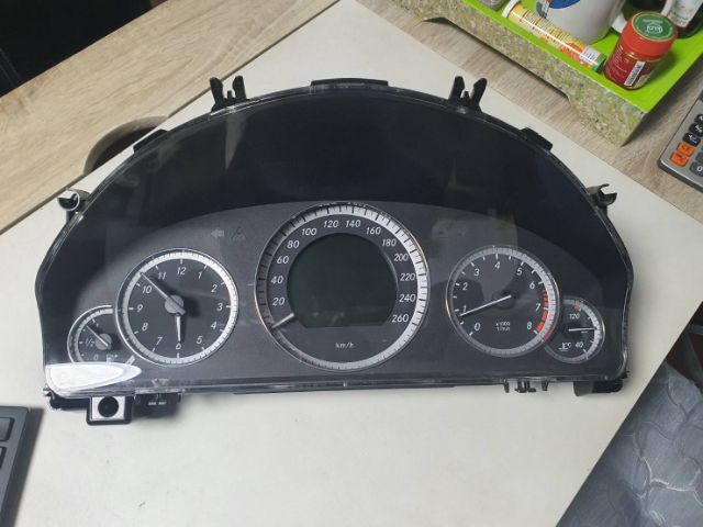 เรือนไมล์ benz w212 รูปที่ 3