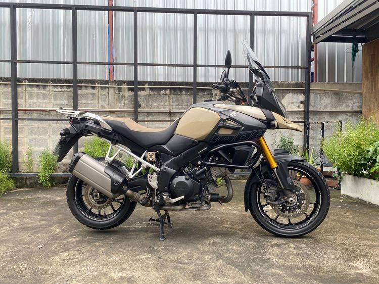 Suzuki V-Strom 1000 