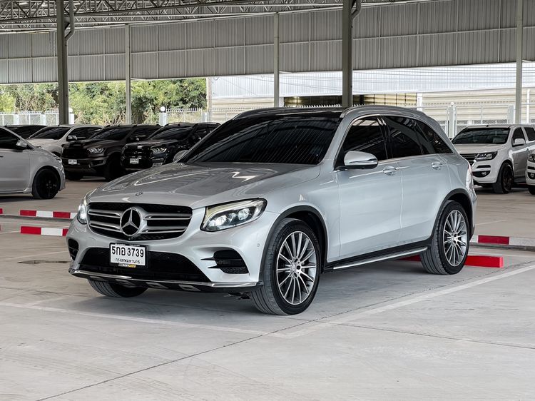 รถ Mercedes-Benz GLC-Class GLC250d สี บรอนซ์เงิน