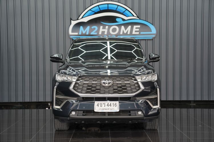 Toyota Innova 2023 2.0 Zenix HEV Smart Utility-car ไฮบริด ไม่ติดแก๊ส เกียร์อัตโนมัติ ดำ รูปที่ 2