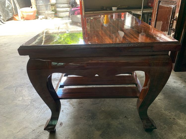 โต๊ะ ไมัมะค่าแผ่นเดียวเป็นโต๊ะกลางขาสิงห์ รูปที่ 2