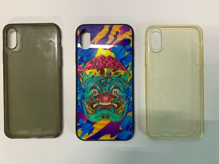 เคส iphone รุ่น X และ XS ลายยักษ์หลากสี ขอบตัวเคสสีดำ ลายยักษ์สามารถเรืองแสงอ่อนๆ ได้ในที่มืด รูปที่ 3