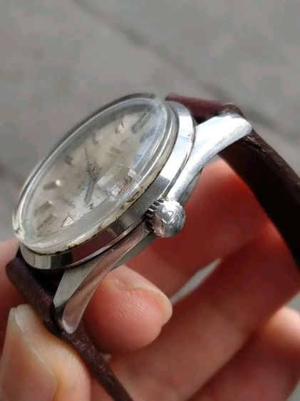 นาฬิกา Rado ไขลาน เช็คเวลาแล้ว

สภาพดี เดินดี ใช้งานปกติ รูปที่ 4