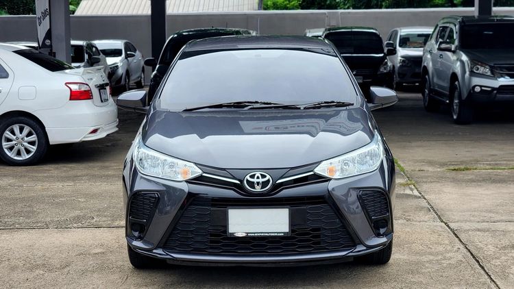Toyota Yaris 2022 1.2 Entry Sedan เบนซิน ไม่ติดแก๊ส เกียร์อัตโนมัติ เทา รูปที่ 2