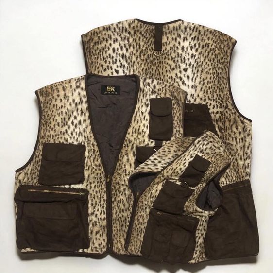 เสื้อกั๊กลายเสือ งาน JAPAN 🇯🇵 แท้ 💯 size ขนาดวัดจริง อก 20 ยาว 24 นิ้ว สภาพใหม่มาก  ซิป YKK ทองเหลืองดีเทลสวย ตัดเย็บดีมาก รูปที่ 6