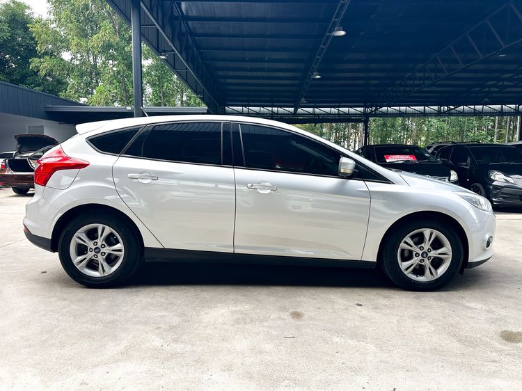 Ford Focus 2012 1.6 Trend Sedan เบนซิน เกียร์อัตโนมัติ เทา รูปที่ 4