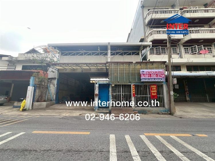 ไม่ใช่ ที่ดิน + โกดัง 60 ตร.ว. ที่ดิน + โกดัง ใกล้ตลาดโกสุมรวมใจ ระหว่างซอยโกสุมรวมใจ12-14 ถนนวิภาวดี-รังสิต ถนนโกสุมรวมใจ เขตบางเขน กรุงเทพมหานคร