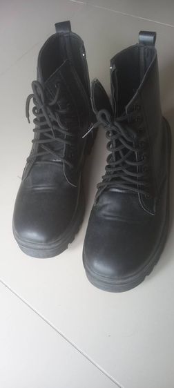 รองเท้าบูชแฟชั่น