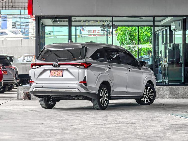 Toyota Veloz 2022 1.5 Smart Utility-car เบนซิน เกียร์อัตโนมัติ เทา รูปที่ 2