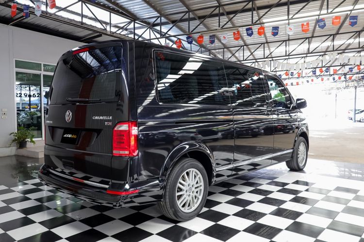 Volkswagen Caravelle 2019 2.0 TDi Utility-car ดีเซล ไม่ติดแก๊ส เกียร์อัตโนมัติ ดำ รูปที่ 4