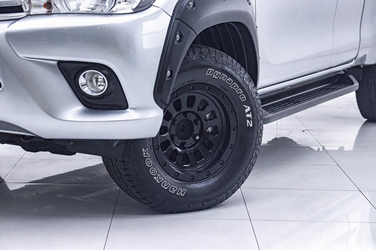 Toyota Hilux Revo 2017 2.4 G Prerunner Pickup ดีเซล ไม่ติดแก๊ส เกียร์ธรรมดา เทา รูปที่ 4