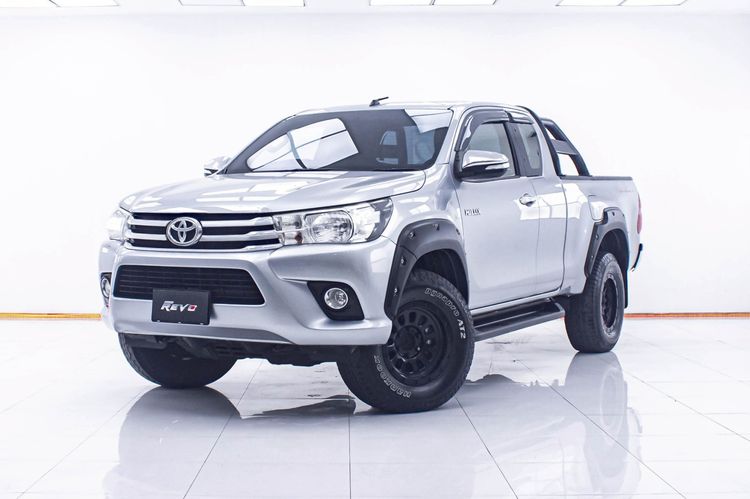 รถ Toyota Hilux Revo 2.4 G Prerunner สี เทา